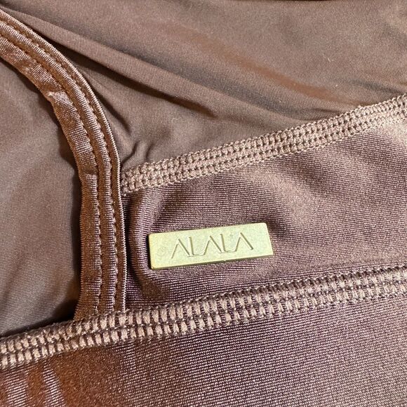 Alala Womens Adult Surf Bra Sz L Inspired by Wetsuit stitching Medium Support - Picture 11 of 16